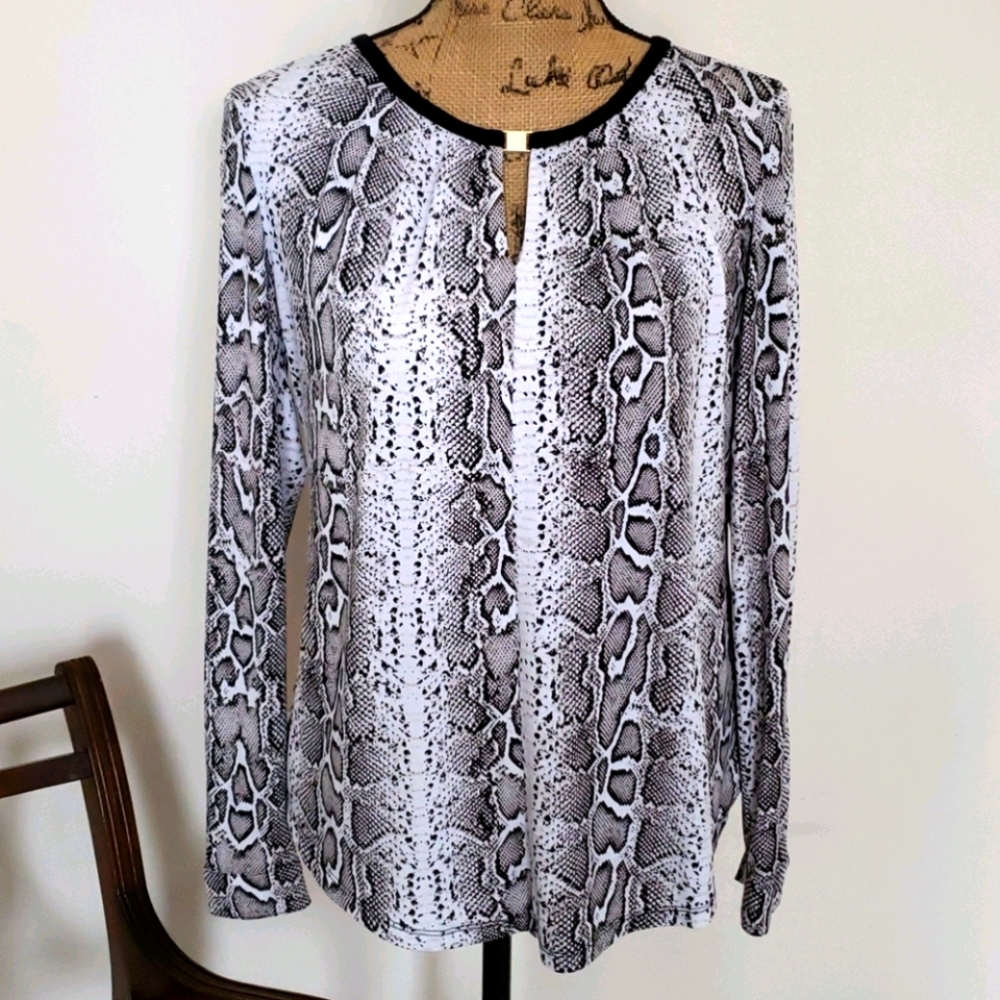 Ellen Tracy Blouse, Size M.